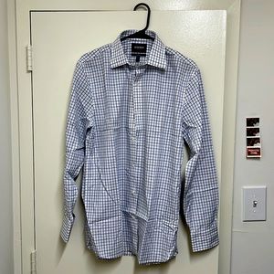 Bonobos standard fit, 15 1/2’’ neck, 34’’ sleeve. Brand new, never worn.